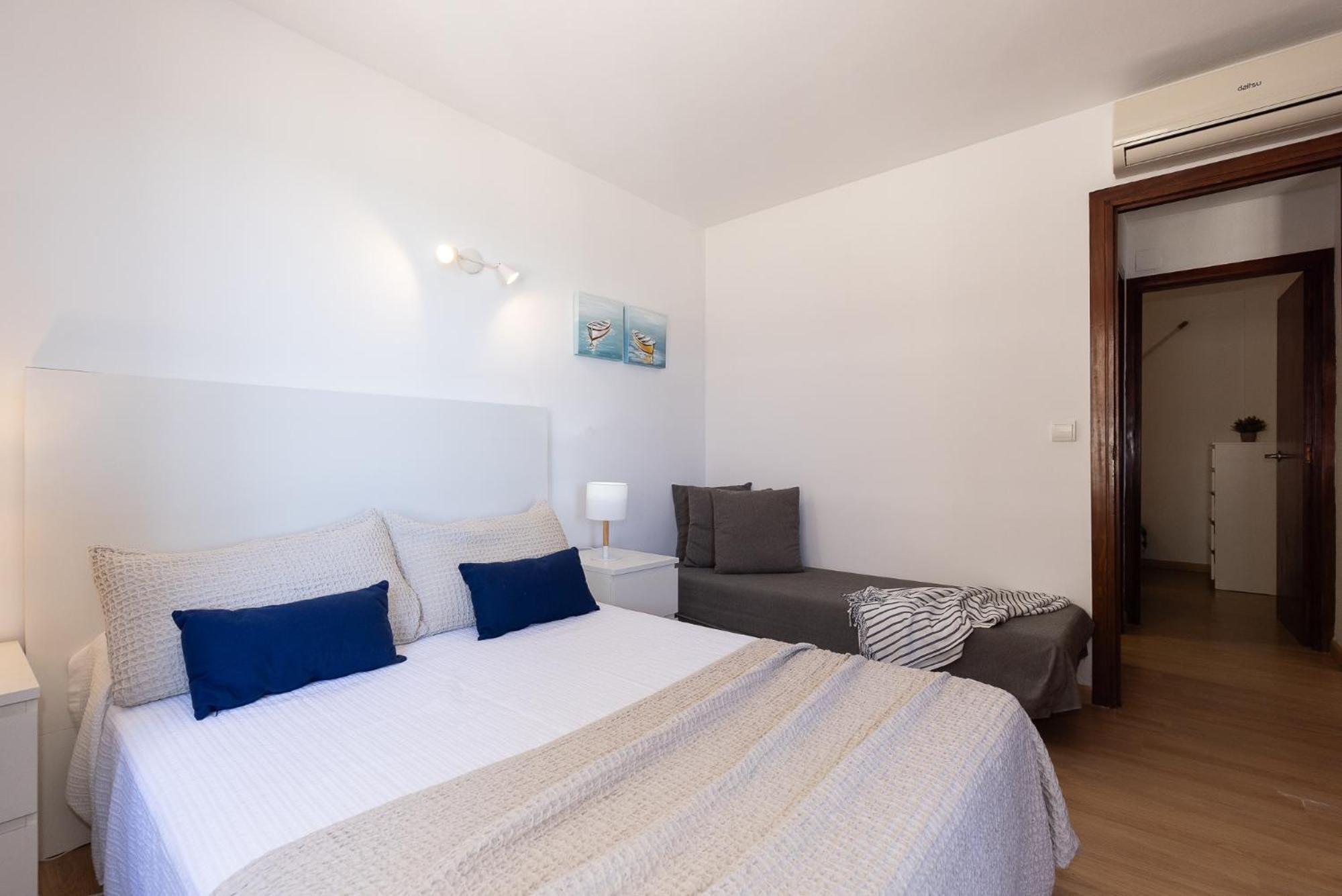 Uhc Mexico I Apartments Cambrils Bagian luar foto