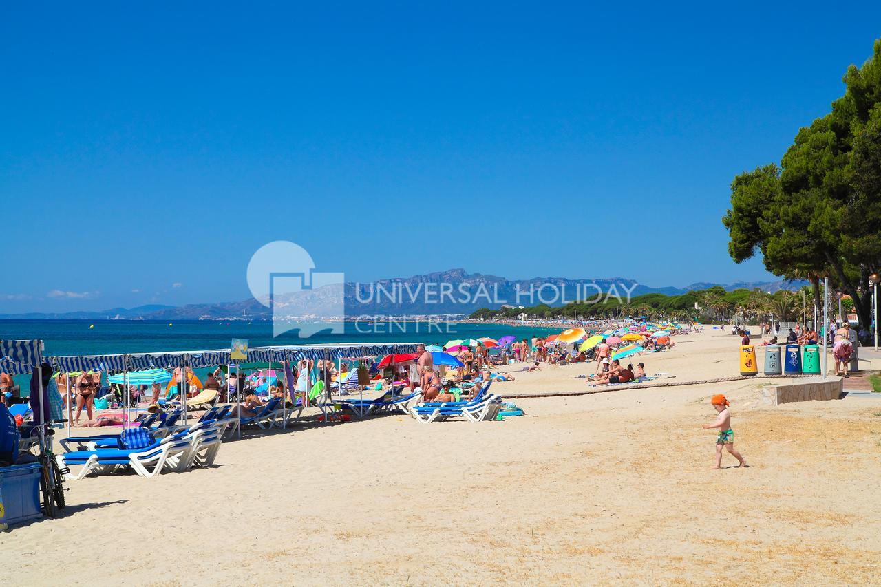 Uhc Mexico I Apartments Cambrils Bagian luar foto